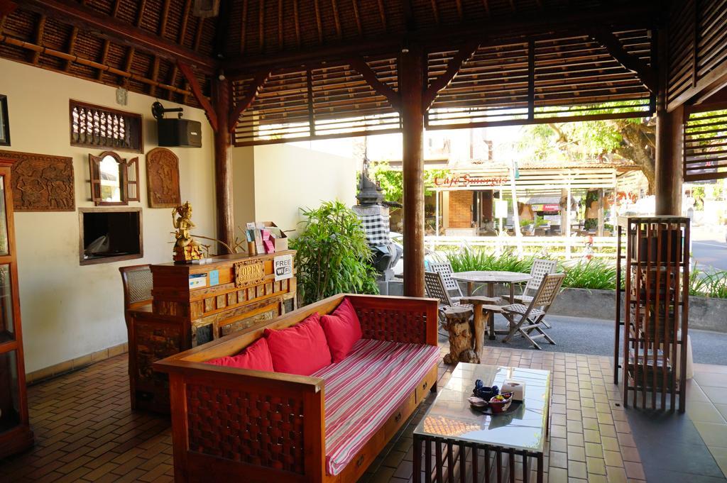 Yulia 2 Homestay Sanur Buitenkant foto
